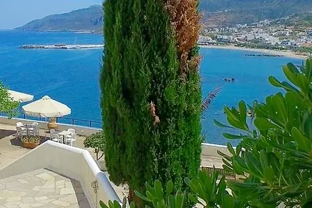 Hotel Marou