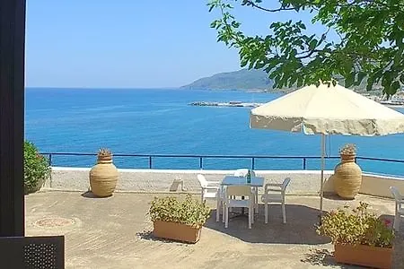 Hotel Marou Kythira Town